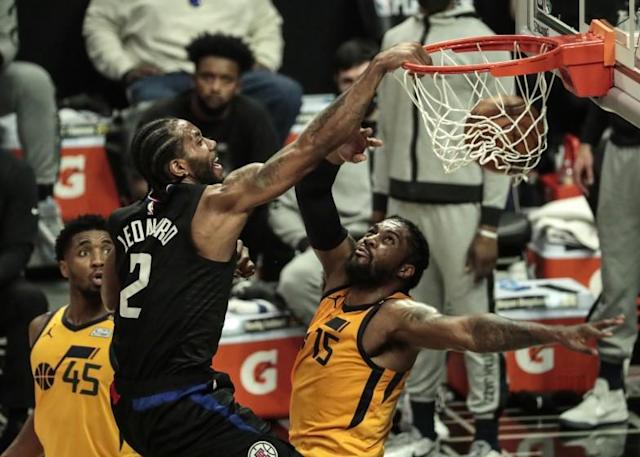 Kawhi Leonard fue renovado por Los Angeles Clippers mientras se recuperaba